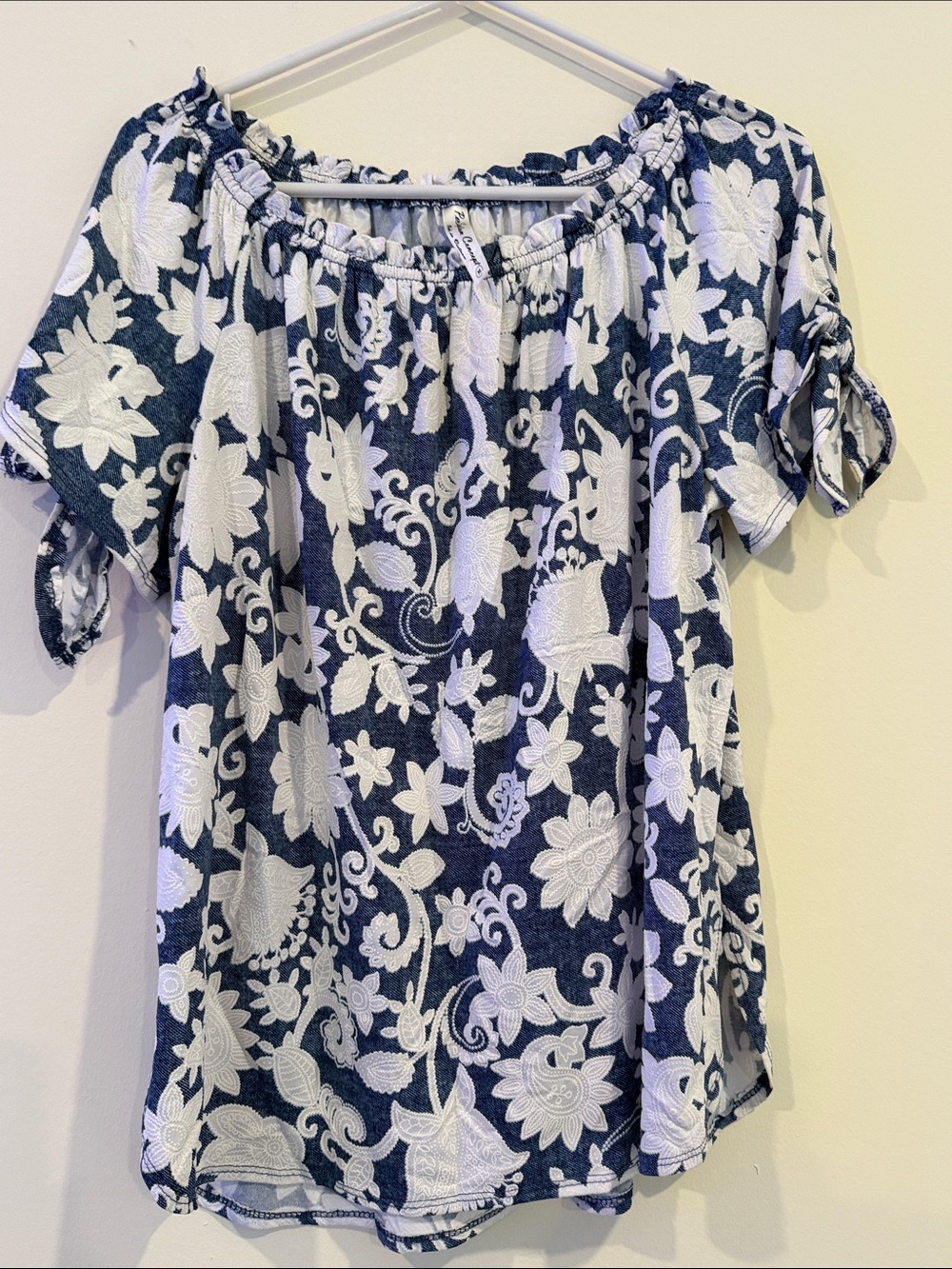 PerSeption Concept Navy and White Floral Off-Shoulder Blouse